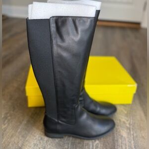 Kenneth Cole Reaction Black Heeled Boots